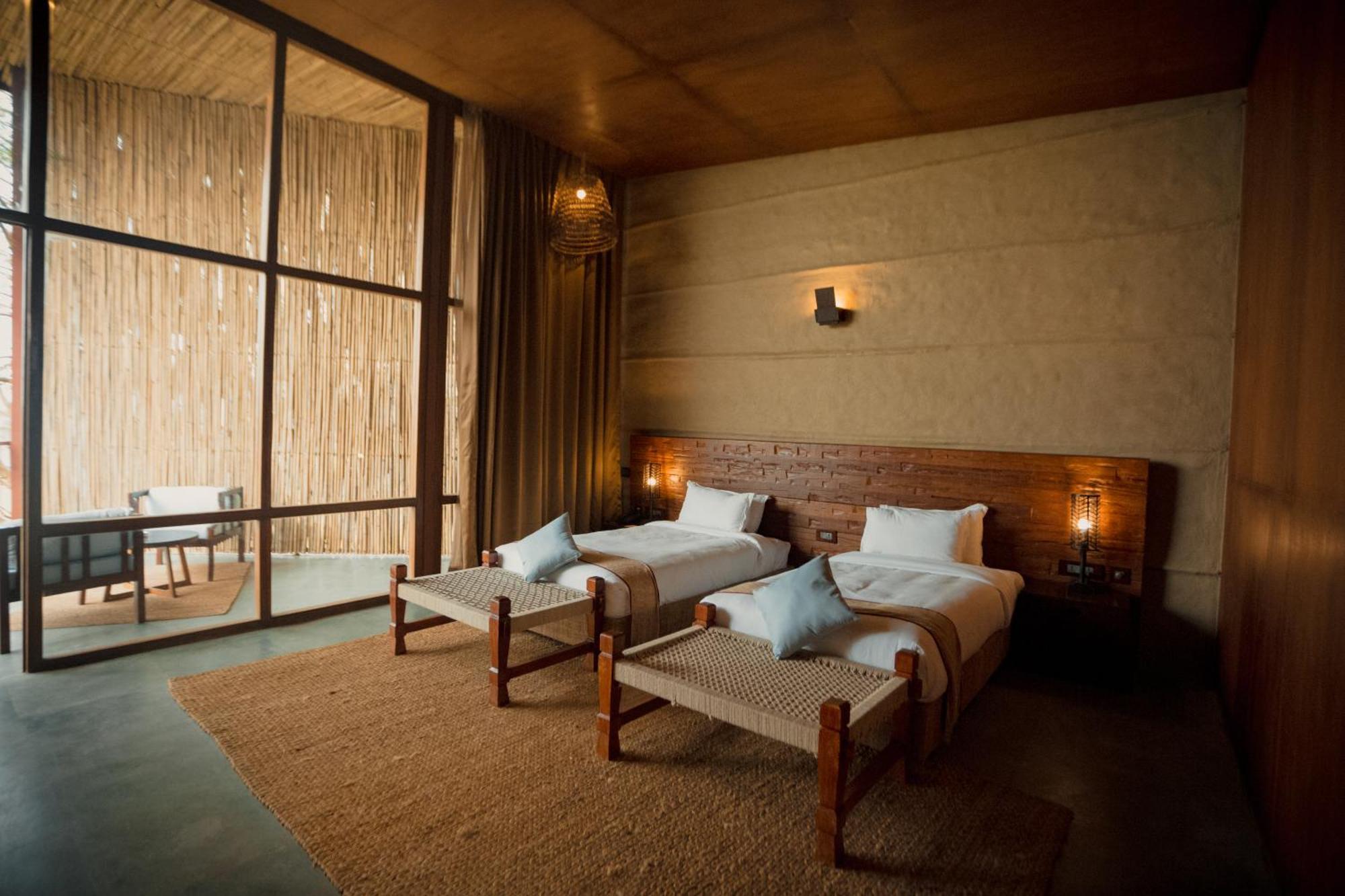 Sanctuary - Chitwan National Park , Nepal Hotel Exterior photo
